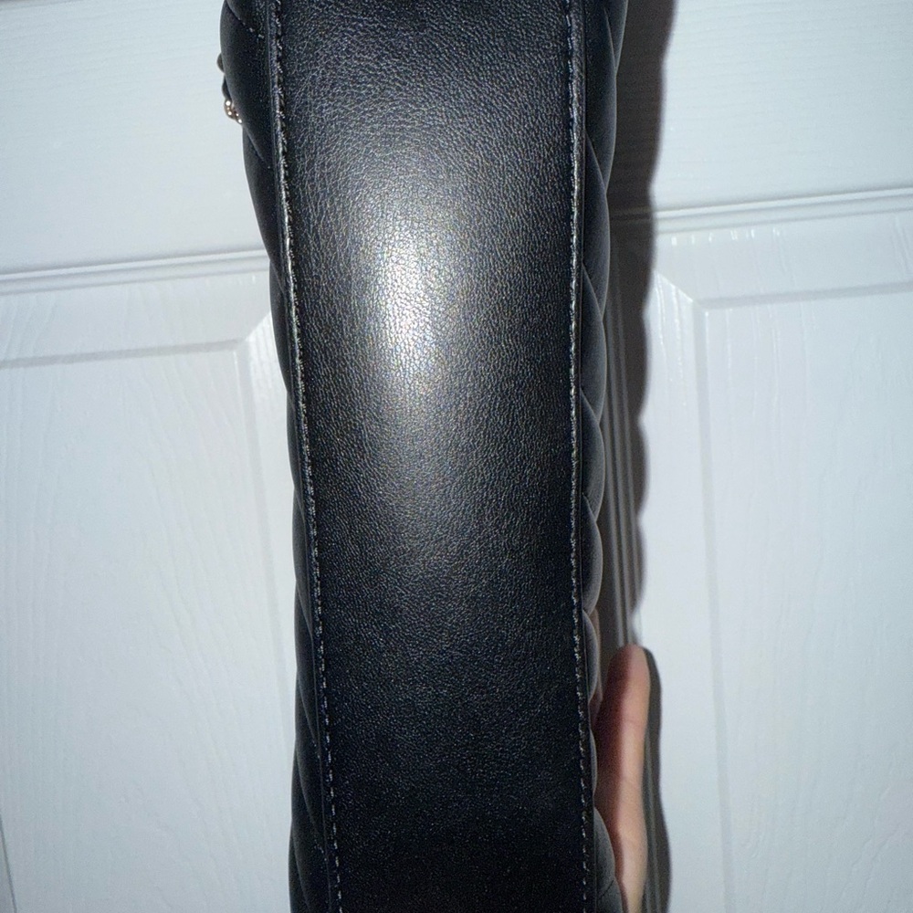 Michael Kors Black Quilted Shoulder Bag - Picture 2 of 8